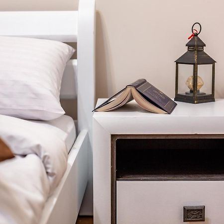 Avangard On Sholom Aleikhema St 7 Apart Apartment Лвив Екстериор снимка