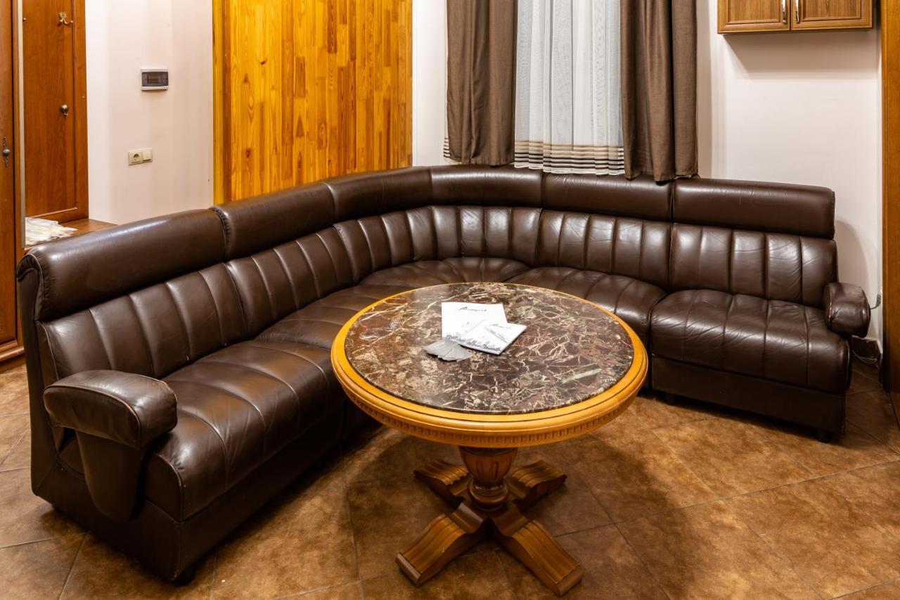Avangard On Sholom Aleikhema St 7 Apart Apartment Лвив Екстериор снимка